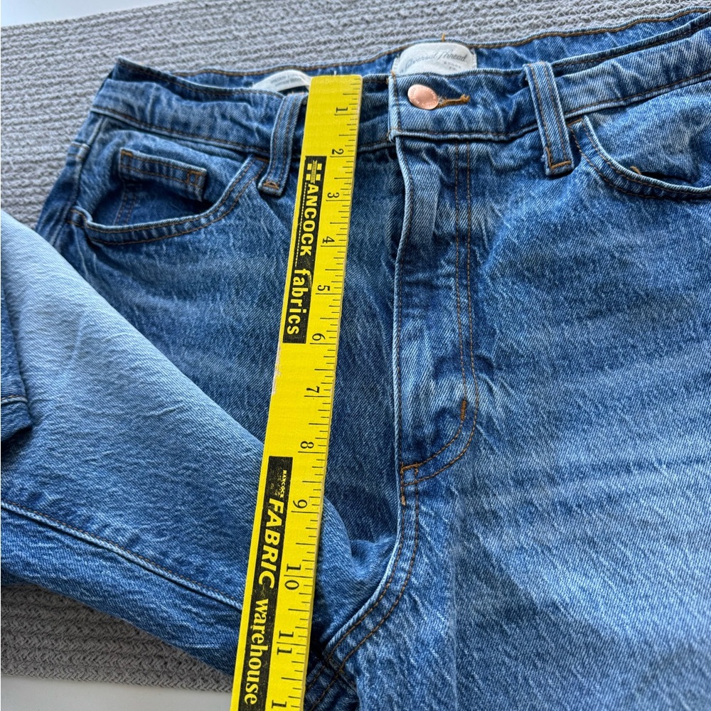 Universal Thread Vintage Straight Medium Blue Denim Straight Leg Jeans Size 8 R - Picture 10 of 12
